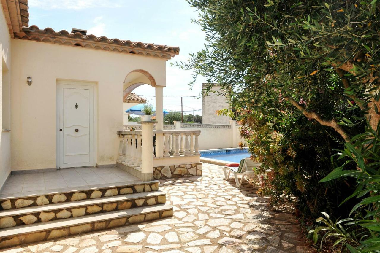 Villa Guti L' Escala Esterno foto
